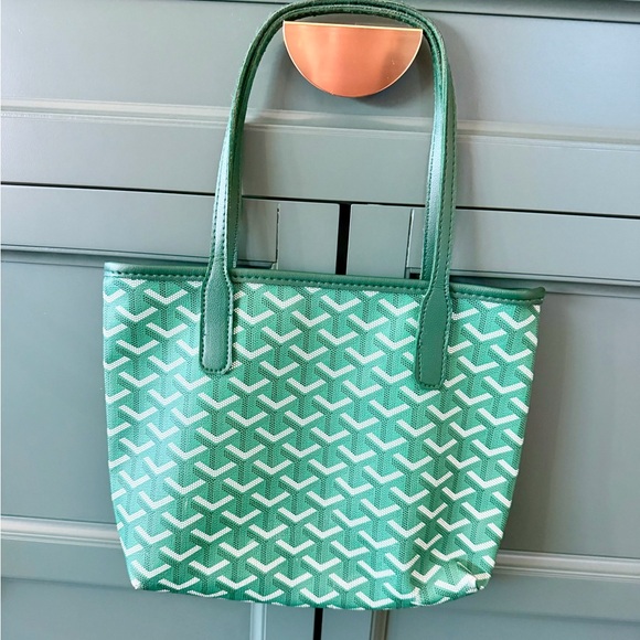Green Geometric Mini Tote - Picture 6 of 6